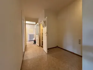 s08